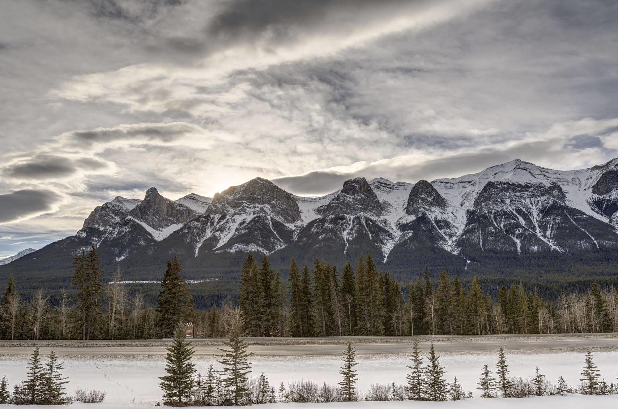 Inn Of The Rockies Кенмор Екстер'єр фото