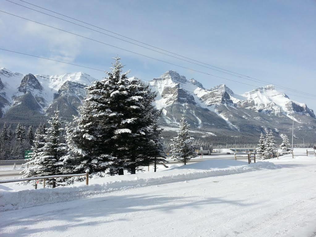 Inn Of The Rockies Кенмор Екстер'єр фото